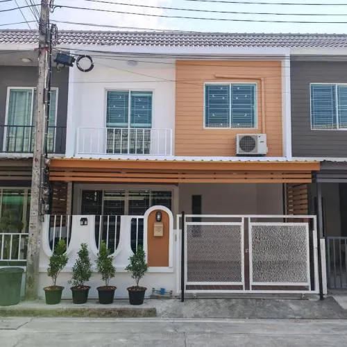 For Sale Townhouse/Townhome  , The Colors Leisure Bangna Km.10 , wide frontage , newly renovated , Bang Phli Yai , Bang Phli , Samut Prakarn , CX-116336