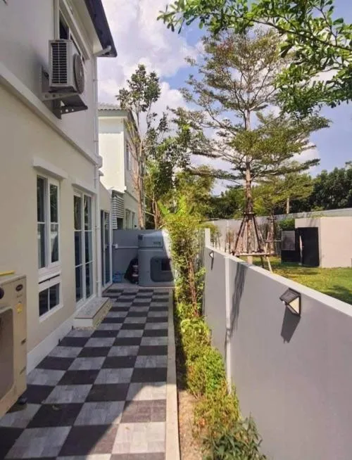 For Rent House , Anya Bangna-Ramkhamhaeng 2 , corner unit , Dok Mai , Prawet , Bangkok , CX-116406