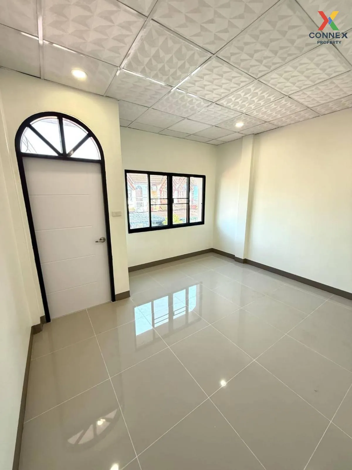 For Sale Townhouse/Townhome  , Phetkasem Pailin , newly renovated , Om Noi , Krathum Baen , Samut Sakhon , CX-116416