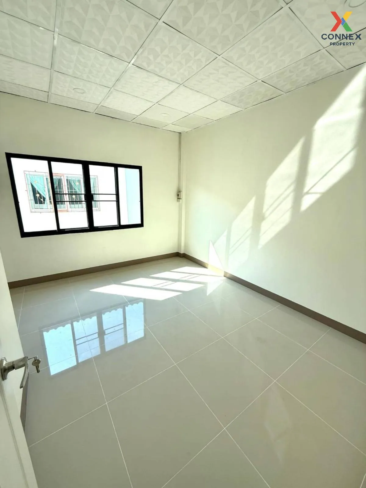 For Sale Townhouse/Townhome  , Phetkasem Pailin , newly renovated , Om Noi , Krathum Baen , Samut Sakhon , CX-116416