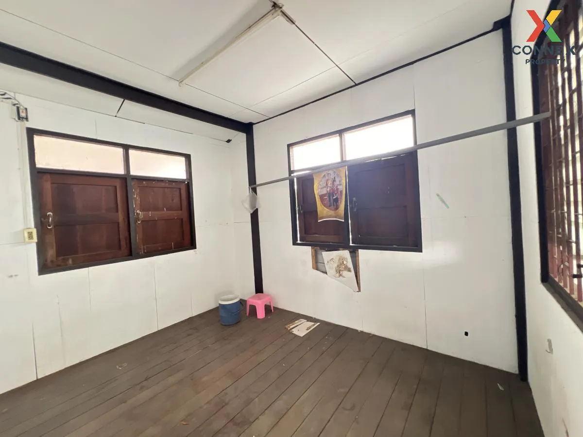 For Sale Detached House, Phran Nok Soi 7, Yaek 13. , Ban Chang Lo