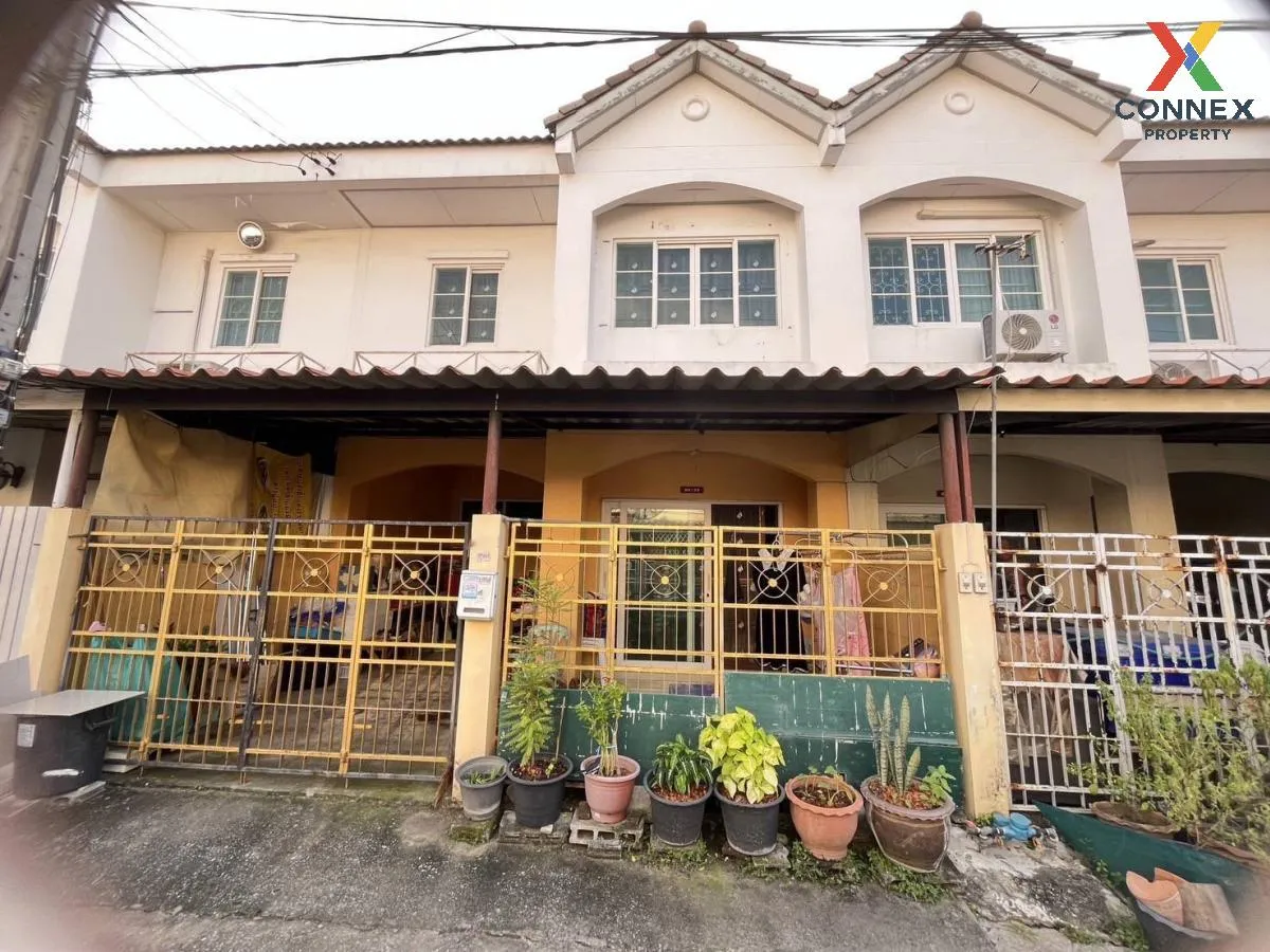 For Sale Townhouse/Townhome  , Baan Bua Thong Thani 8 , Bang Rak  1