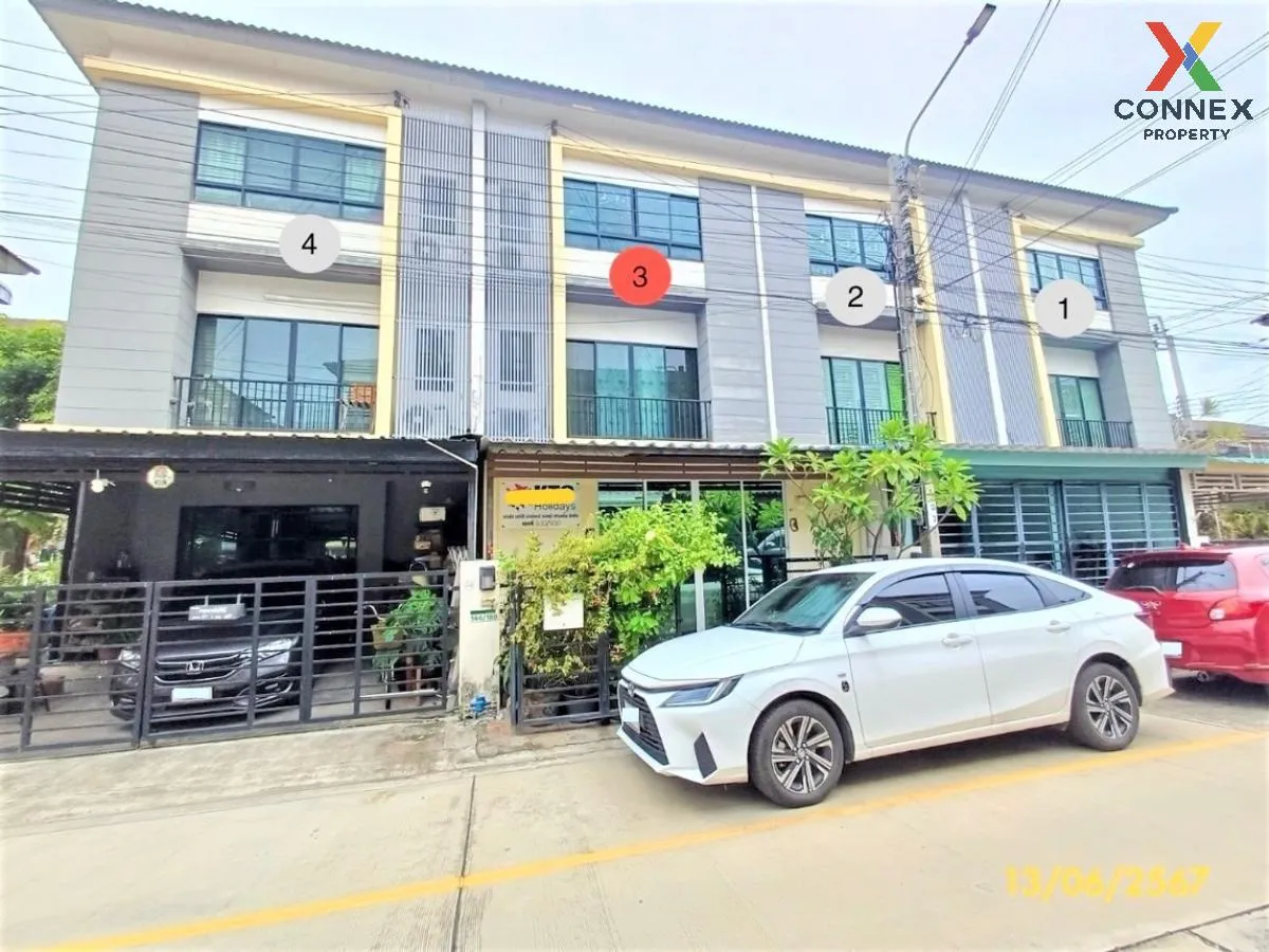 For Sale Townhouse/Townhome  , THE CONNECT UP 3 WONGWAEN - BANGKA 3