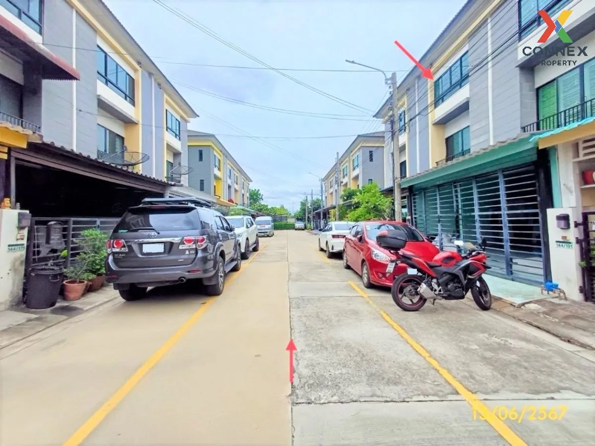 For Sale Townhouse/Townhome  , THE CONNECT UP 3 WONGWAEN - BANGKA 4