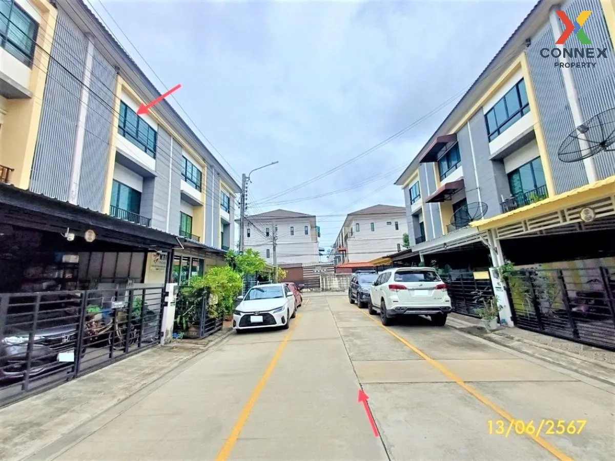 For Sale Townhouse/Townhome  , THE CONNECT UP 3 WONGWAEN - BANGKA