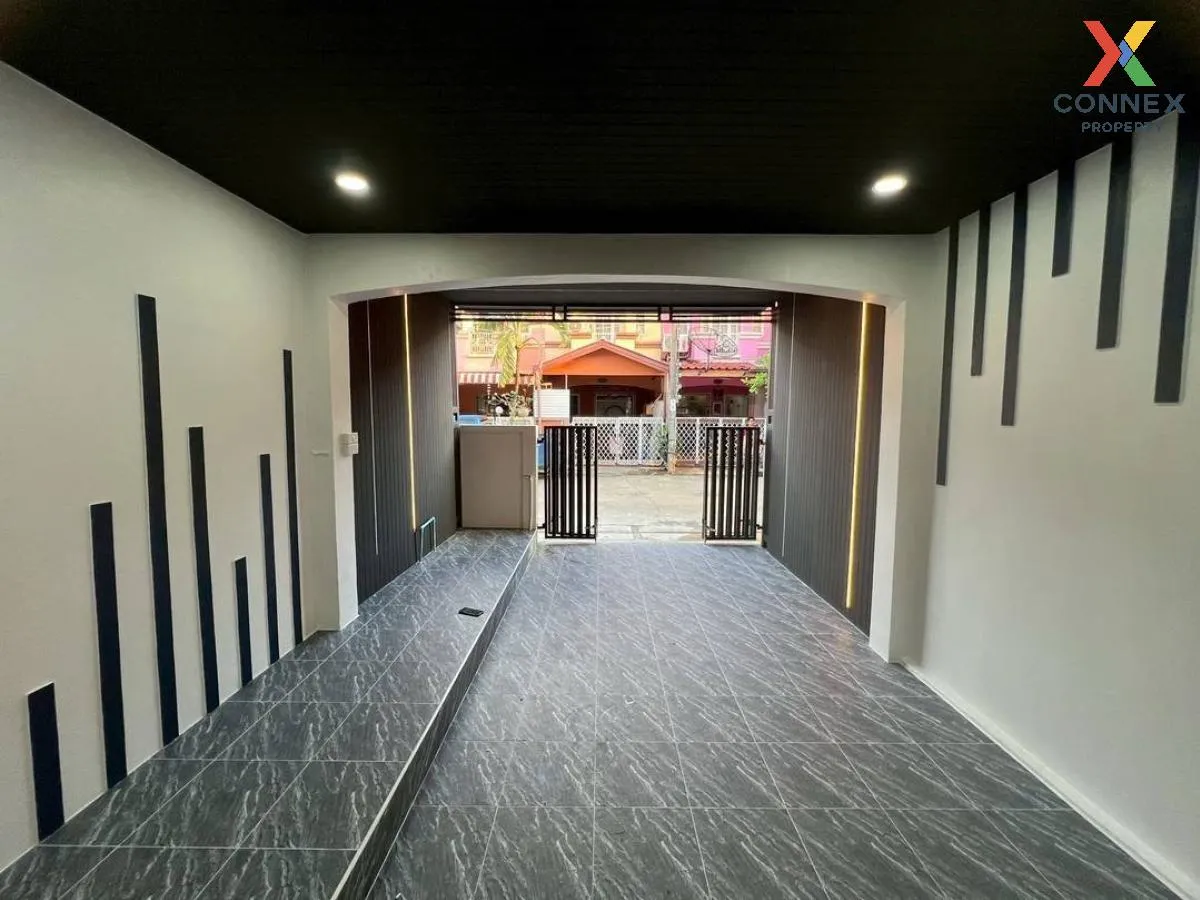 For Sale Townhouse/Townhome  , K.C. Ramintra 8 , newly renovated  2