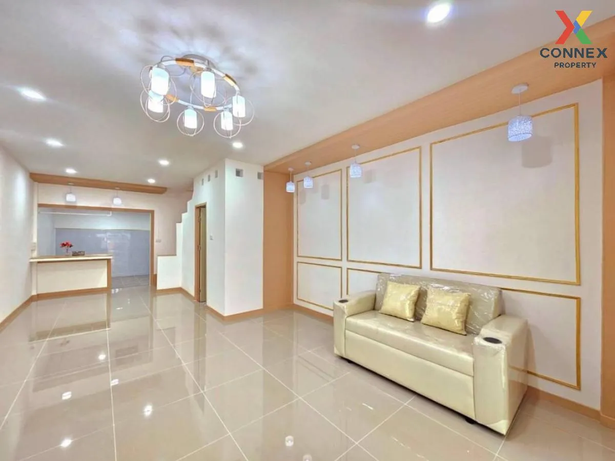 For Sale Townhouse/Townhome  , Baan Rom Ngao Mai , newly renovated , Bang Bua Thong , Bang Bua Thong , Nonthaburi , CX-116673