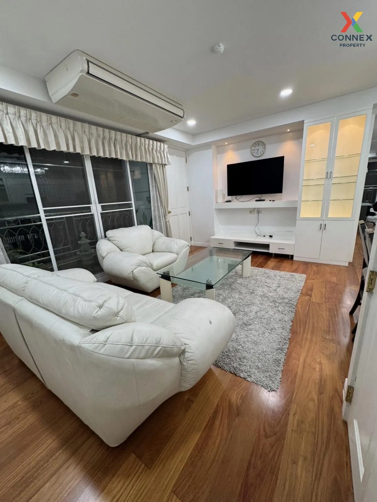 For Rent Condo , Baan Thanon Sarasin , BTS-Ratchadamri , Lumpini , Pathum Wan , Bangkok , CX-116781 1