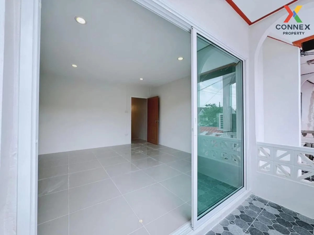 For Sale Townhouse/Townhome  , Warocha 2 , newly renovated , Bang Bon , Bang Bon , Bangkok , CX-116862