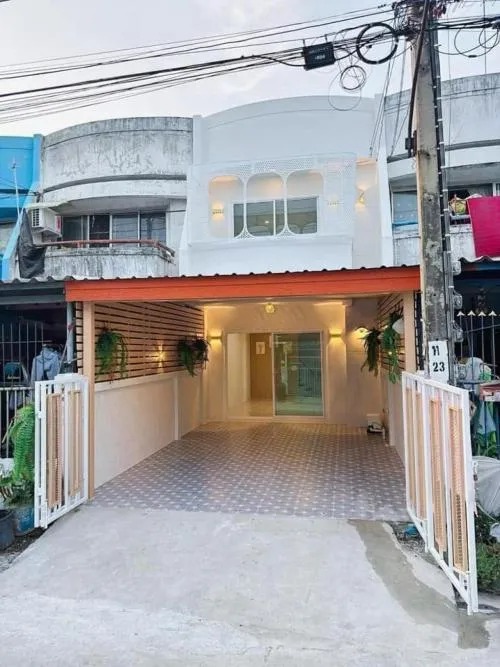 For Sale Townhouse/Townhome  , Baan Phuttachad Nong Khaem , newly renovated , MRT-Lak Song , Nong Khaem , Nong Khaem , Bangkok , CX-116976