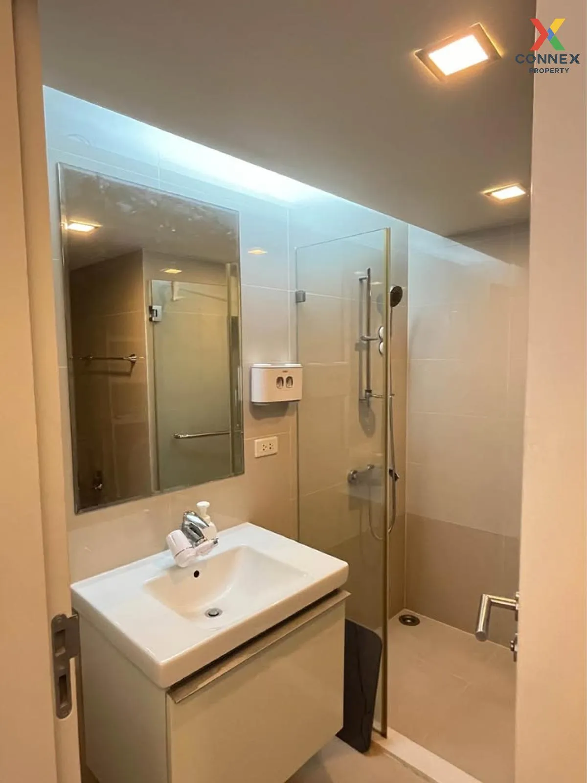 For Rent Condo , Focus Ploenchit , BTS-Phloen Chit , Khlong Toei , Khlong Toei , Bangkok , CX-116987