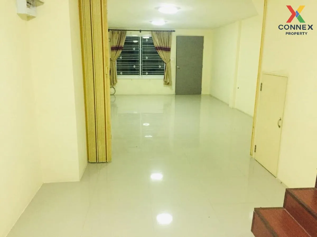For Sale Townhouse/Townhome  , Laddawin Bowin , Bo Win , Si Racha