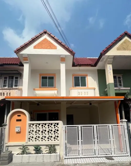 For Sale Townhouse/Townhome  , Lapawan 12 , newly renovated , Bang Bua Thong , Bang Bua Thong , Nonthaburi , CX-117129