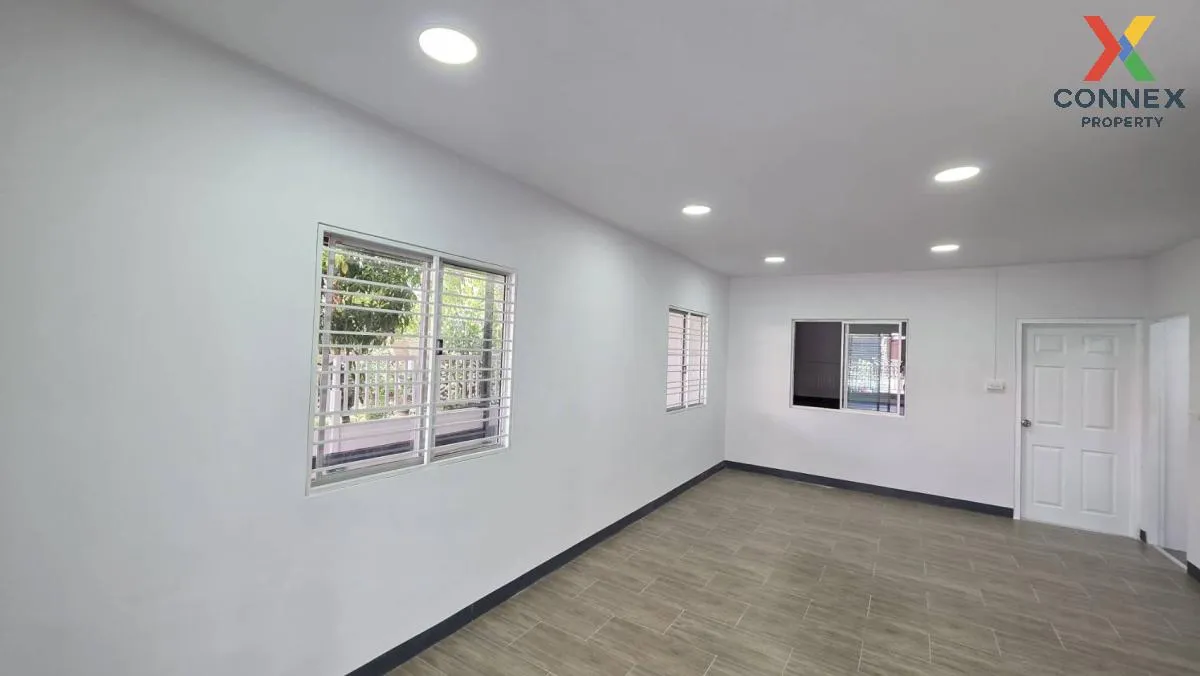 For Sale Townhouse/Townhome  , Baan Pruksa 39 Kaeo In - Bang Yai 
