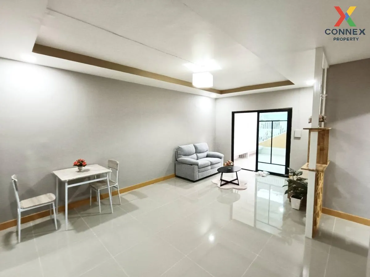 For Sale Townhouse/Townhome  , Baan Phrueksa 3 Bang Bua Thong , wide frontage , newly renovated , Bang Khu Rat , Bang Bua Thong , Nonthaburi , CX-117304