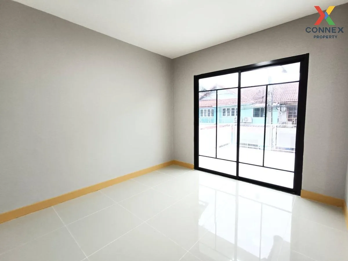 For Sale Townhouse/Townhome  , Baan Phrueksa 3 Bang Bua Thong , wide frontage , newly renovated , Bang Khu Rat , Bang Bua Thong , Nonthaburi , CX-117304