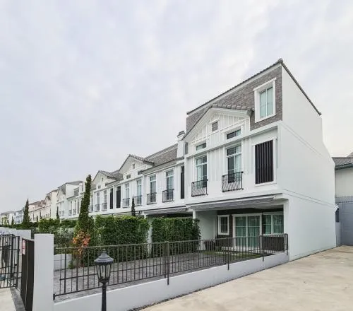 For Rent Townhouse/Townhome  , indy 2 Bangna-Ramkhamhaeng 2 , MRT-Si U Dom , Dok Mai , Prawet , Bangkok , CX-117461