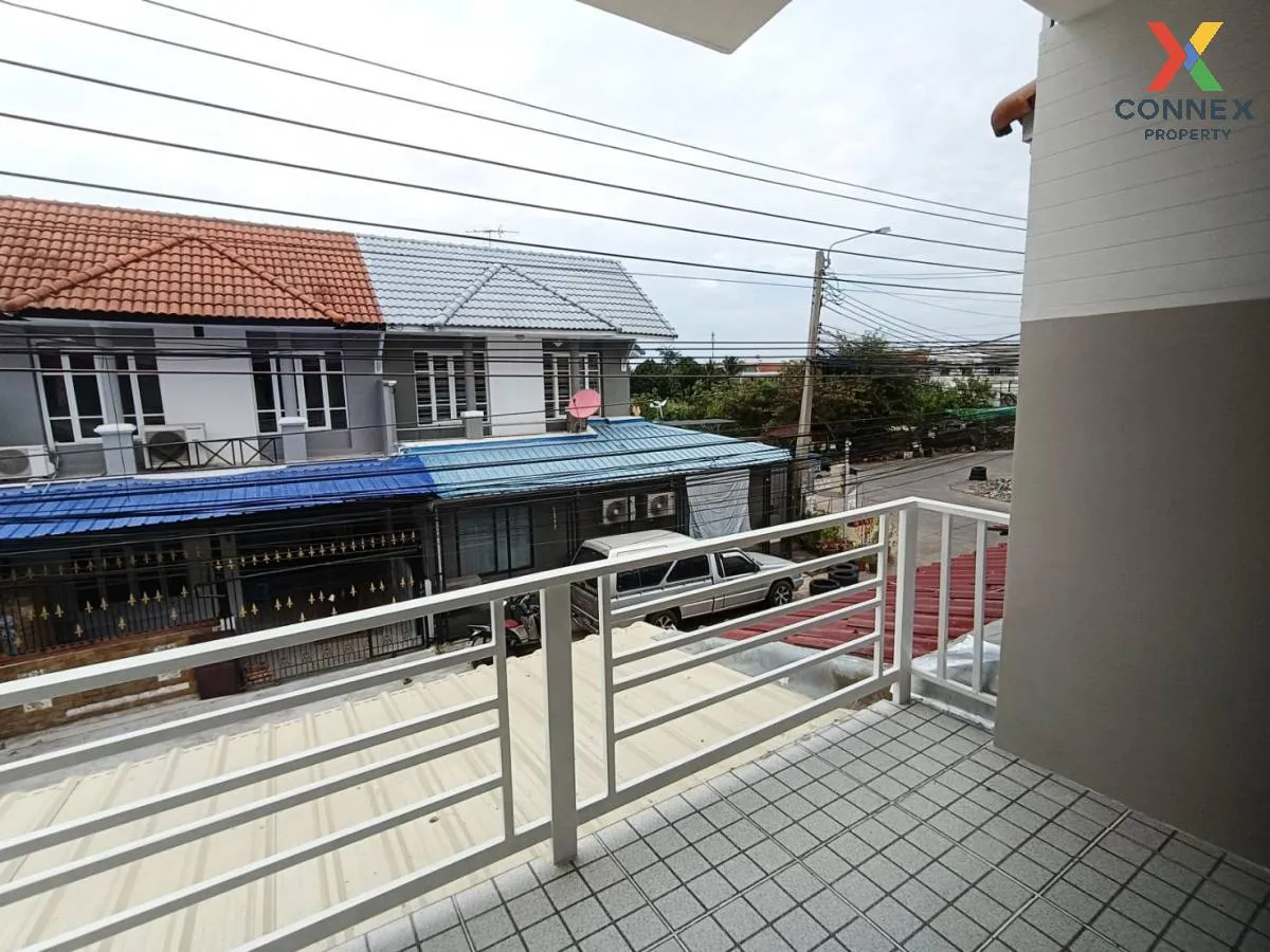 For Sale Townhouse/Townhome  , Baan Buathong 4 Baan Kluay-Sai Noi , wide frontage , newly renovated , Phimonrat , Bang Bua Thong , Nonthaburi , CX-117494