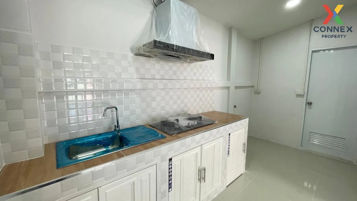 For Sale Townhouse/Townhome  , Baan Thepharak Km. 25 , Bang Phriang , Bang Bo , Samut Prakarn , CX-117567