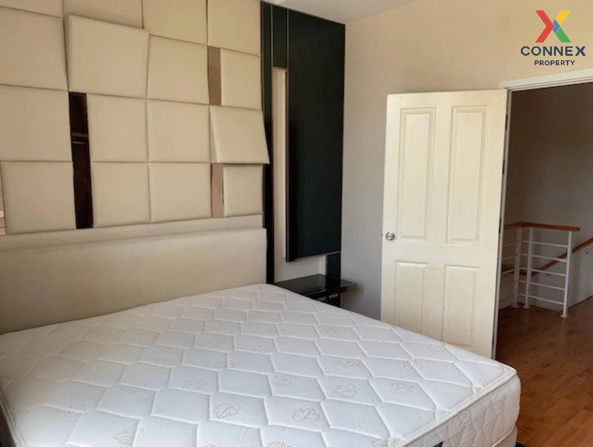 For Sale Townhouse/Townhome  , The Trust Ratchaphruek-Rattanathib