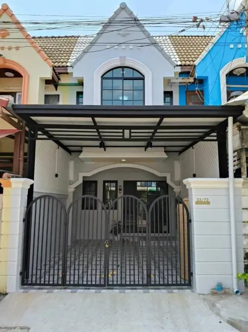 For Sale Townhouse/Townhome  , Baan Nanthitha , MRT-Khu Bon , Bang Chan , Khlong Sam Wa , Bangkok , CX-118151