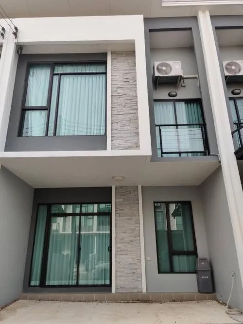 For Sale Townhouse/Townhome  , Grande Pleno Phahol - Rangsit , Khlong Nueng , khlong Luang , Pathum Thani , CX-118454