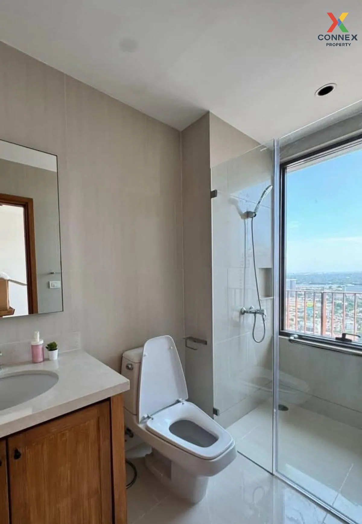 For Sale Condo , The Emporio Place , high floor , newly renovated , BTS-Phrom Phong , Khlong Toei , Khlong Toei , Bangkok , CX-118496