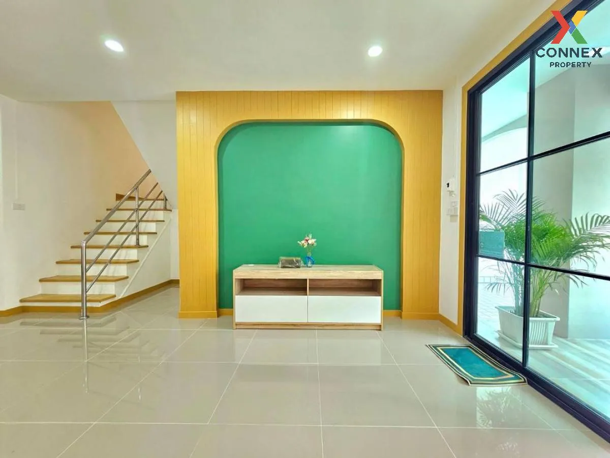 For Sale Townhouse/Townhome  , Baan Sucha , Nong Khang Phlu , Nong Khaem , Bangkok , CX-118509