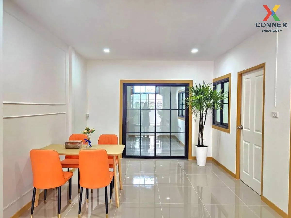 For Sale Townhouse/Townhome  , Baan Sucha , Nong Khang Phlu , Nong Khaem , Bangkok , CX-118509