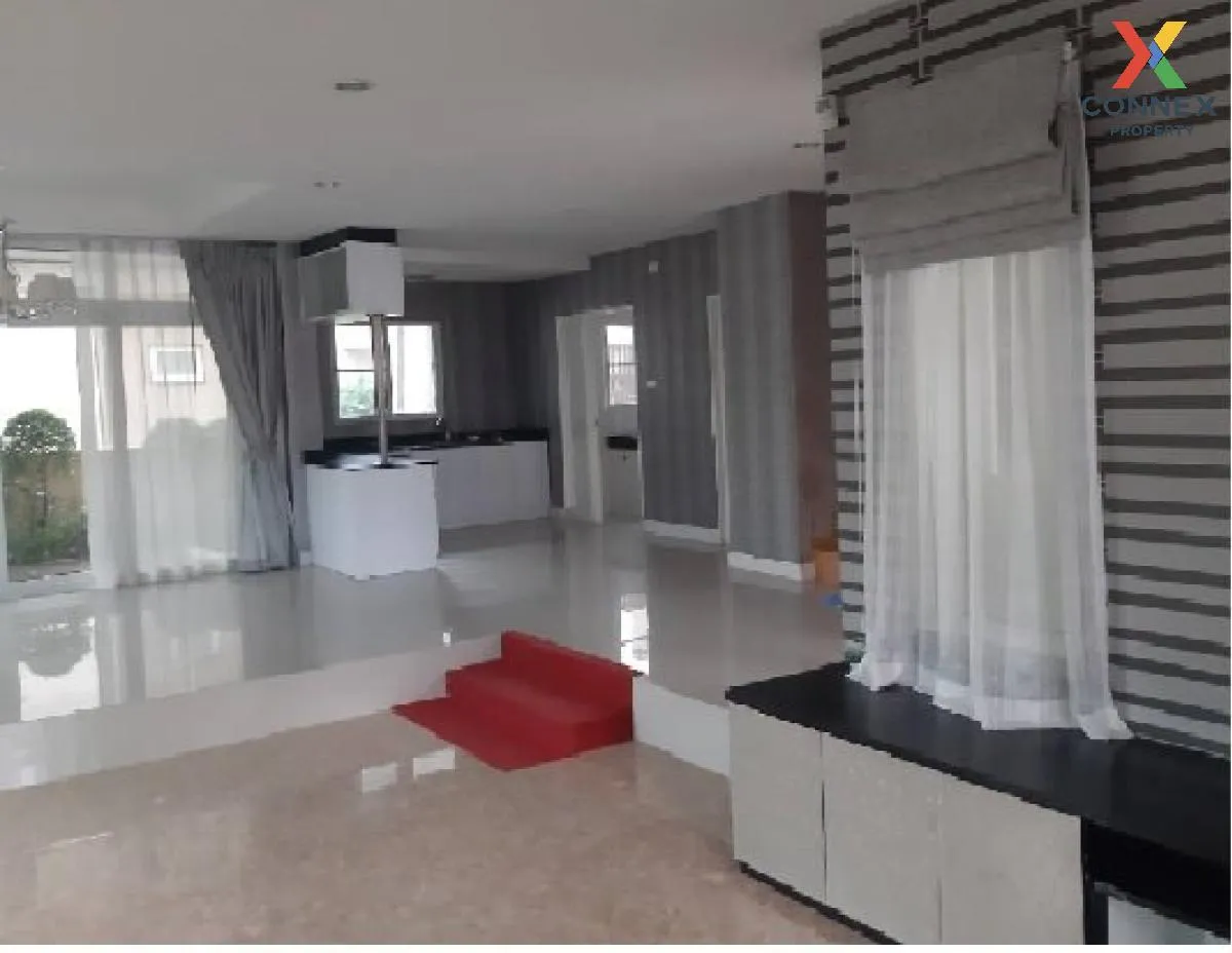 For Sale House , The Boulevard Sriracha , corner unit , Surasak , Si Racha , Chon Buri , CX-118515 1