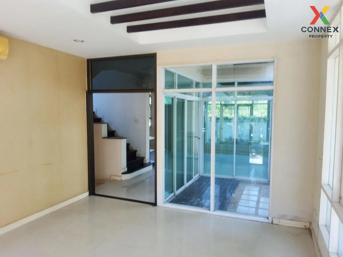 For Sale House , Smart Home 2 , Surasak , Si Racha , Chon Buri , CX-118525