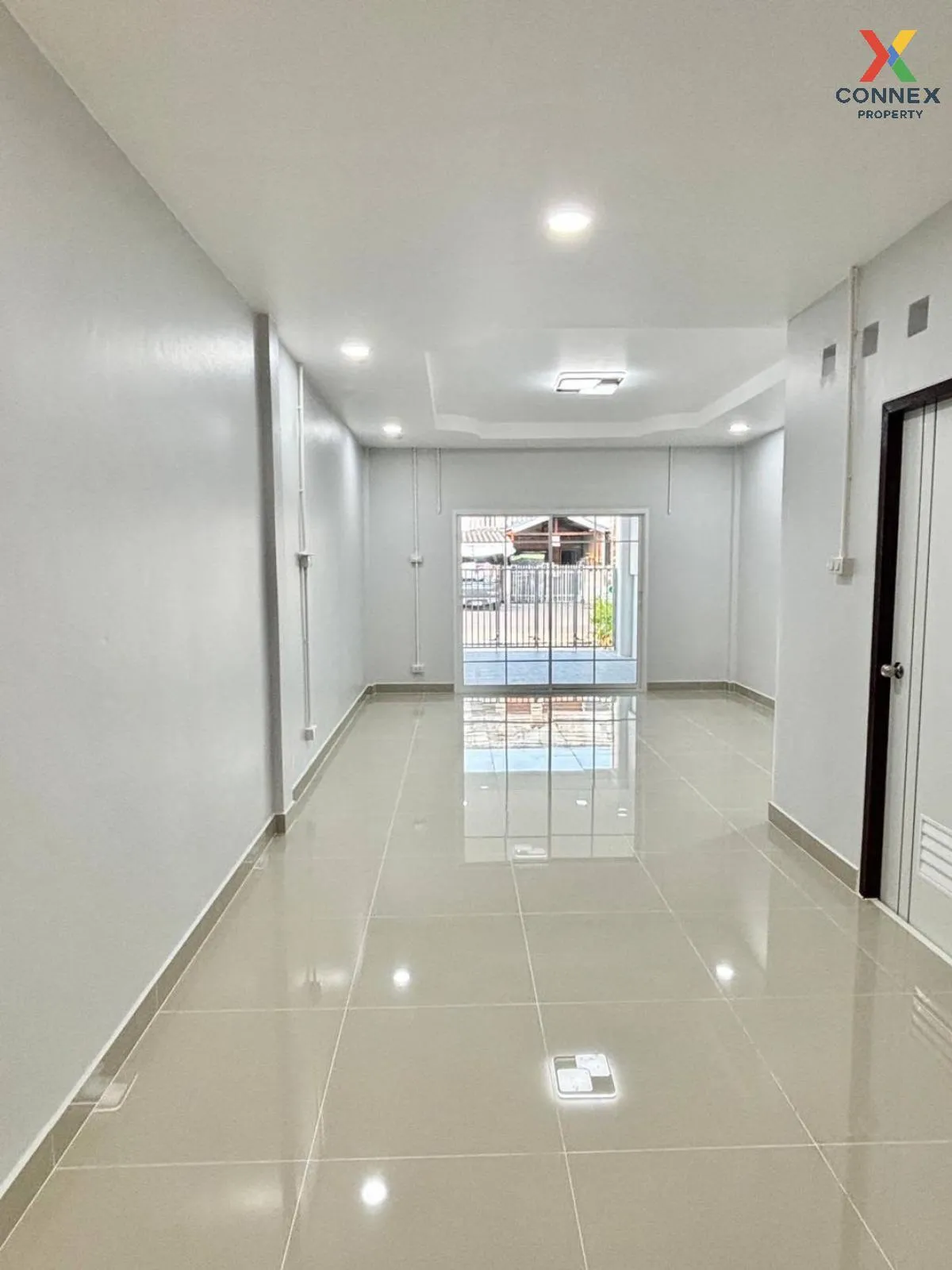 For Sale Townhouse/Townhome  , Baan Rom Ngao Mai , newly renovated , Bang Bua Thong , Bang Bua Thong , Nonthaburi , CX-118792