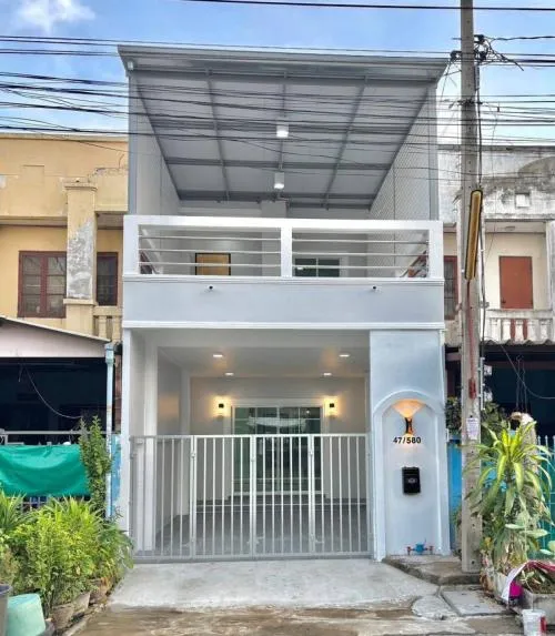 For Sale Townhouse/Townhome  , Baan Rom Ngao Mai , newly renovated , Bang Bua Thong , Bang Bua Thong , Nonthaburi , CX-118792