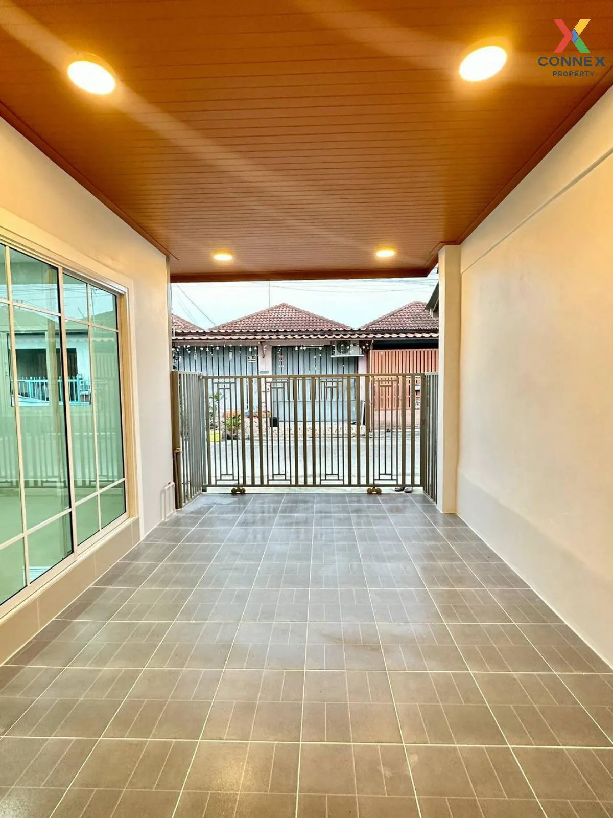ขายทาวน์เฮ้าส์/ทาวน์โฮม  บ้านพฤกษา 3 บางบัวทอง รีโนเวทใหม่ บางคูร