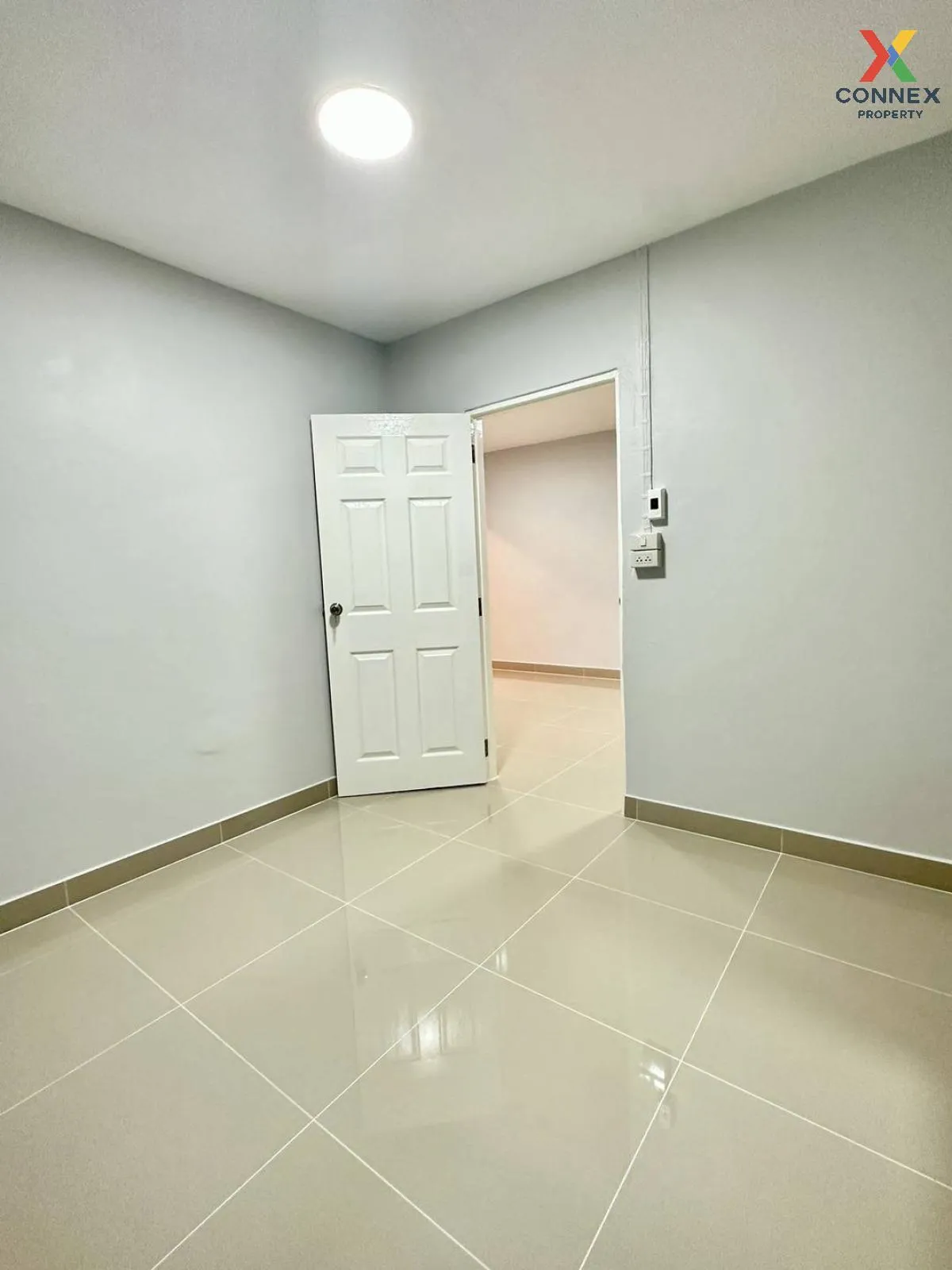 ขายทาวน์เฮ้าส์/ทาวน์โฮม  บ้านพฤกษา 3 บางบัวทอง รีโนเวทใหม่ บางคูร