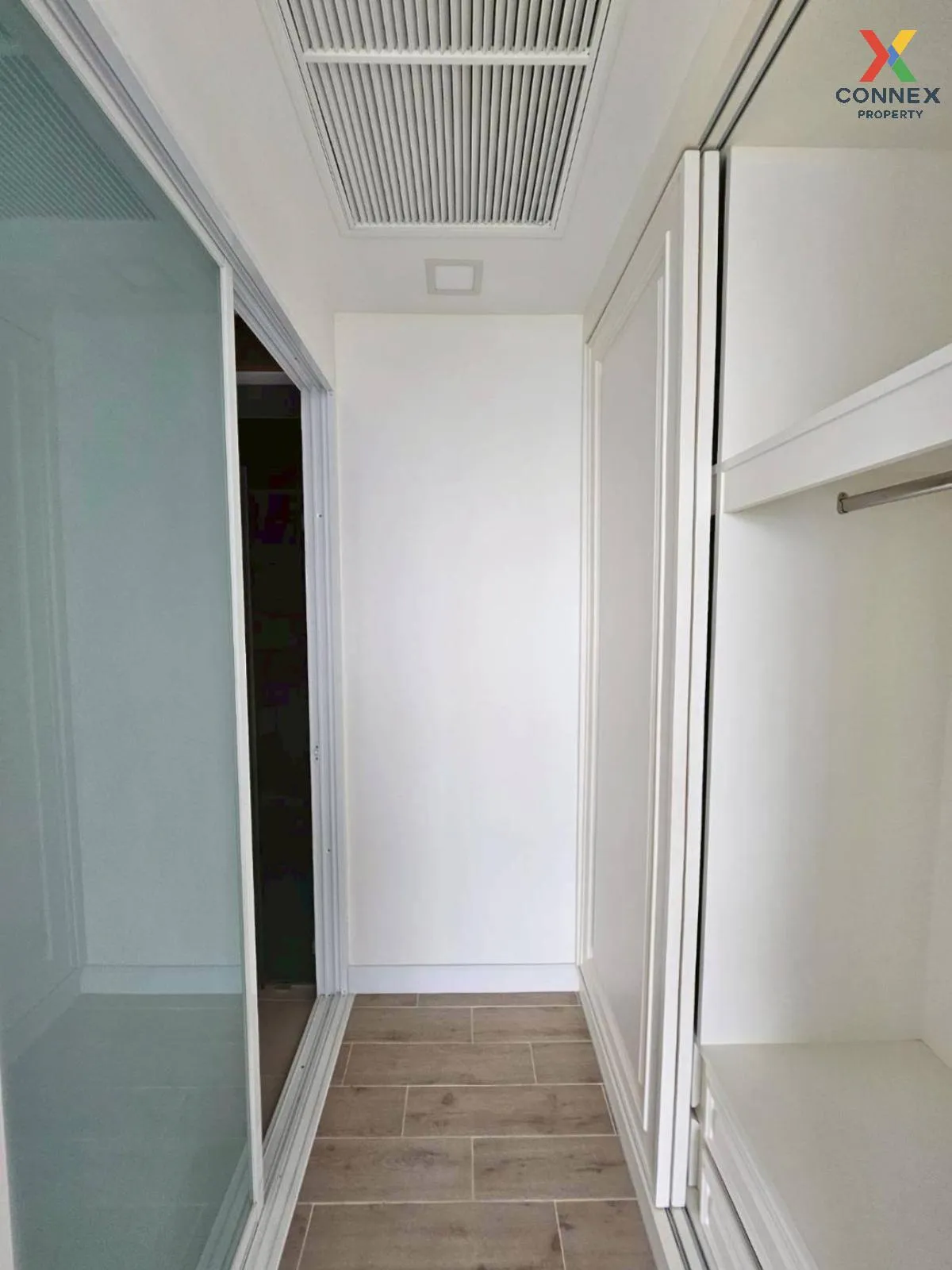 For Sale Condo , Del Mare Bang Saray Beachfront , nice view , riv