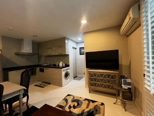 For Rent Condo , The Crest Sukhumvit 24 , BTS-Phrom Phong , Khlong Tan , Khlong Toei , Bangkok , CX-119285