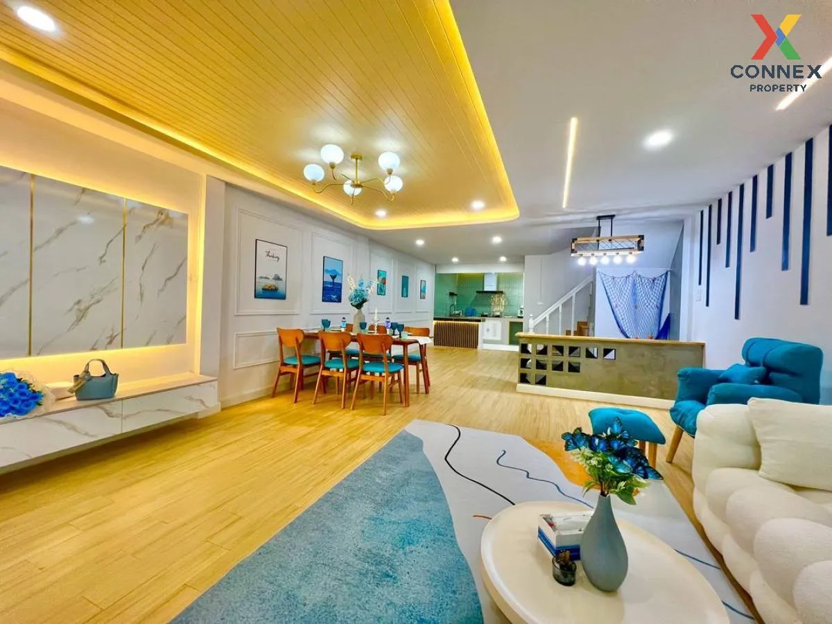 For Sale Townhouse/Townhome  , K.C. Ramindra 2 , newly renovated  4