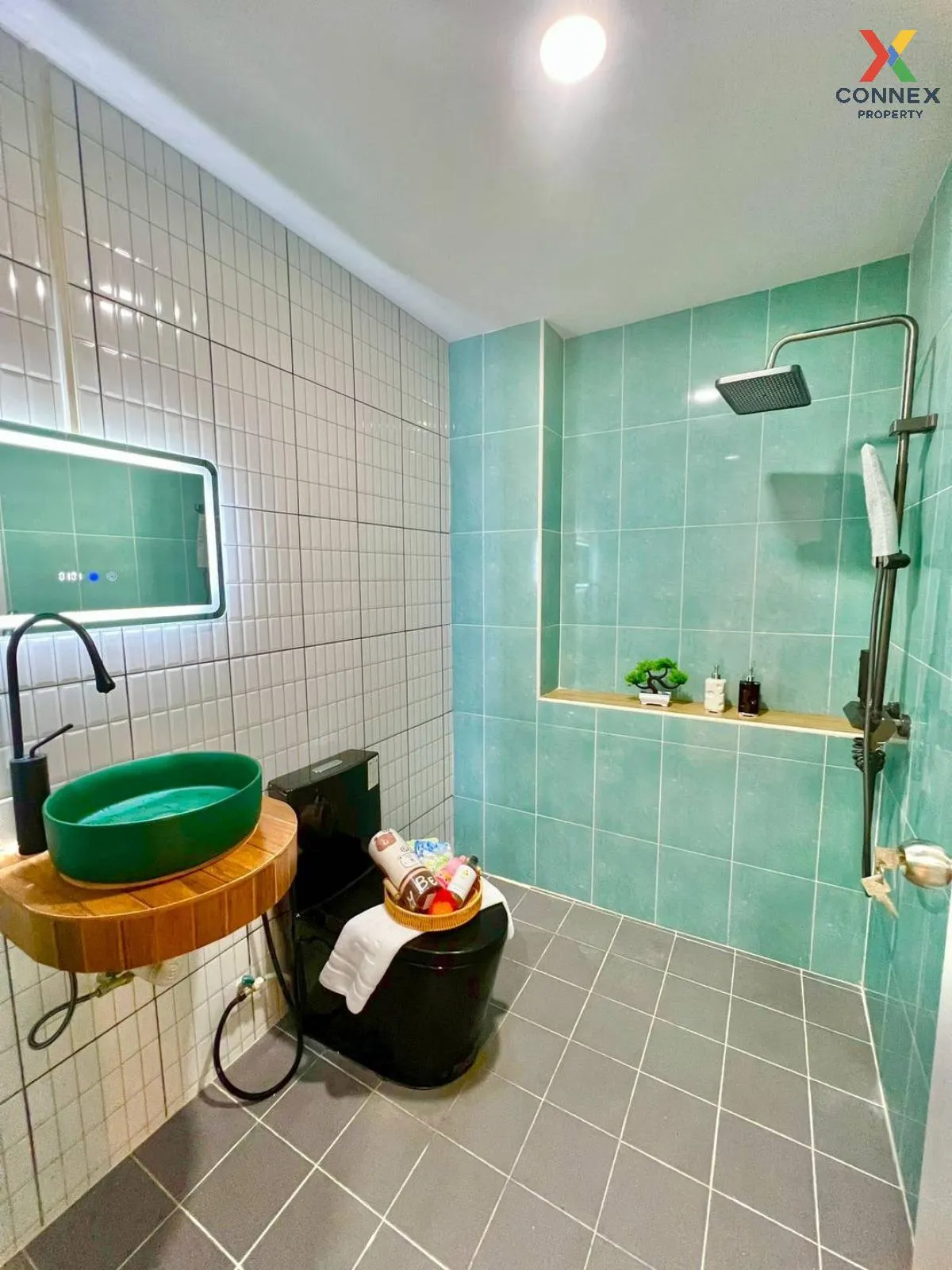 For Sale Townhouse/Townhome  , K.C. Ramindra 2 , newly renovated 