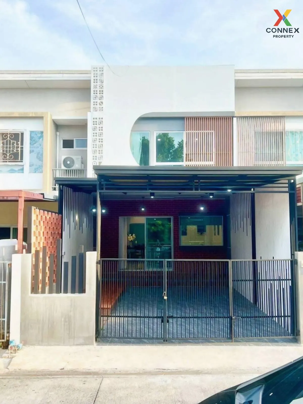 ขายทาวน์เฮ้าส์/ทาวน์โฮม  อินดี้ บางนา กม.26 รีโนเวทใหม่ บางบ่อ บา 1