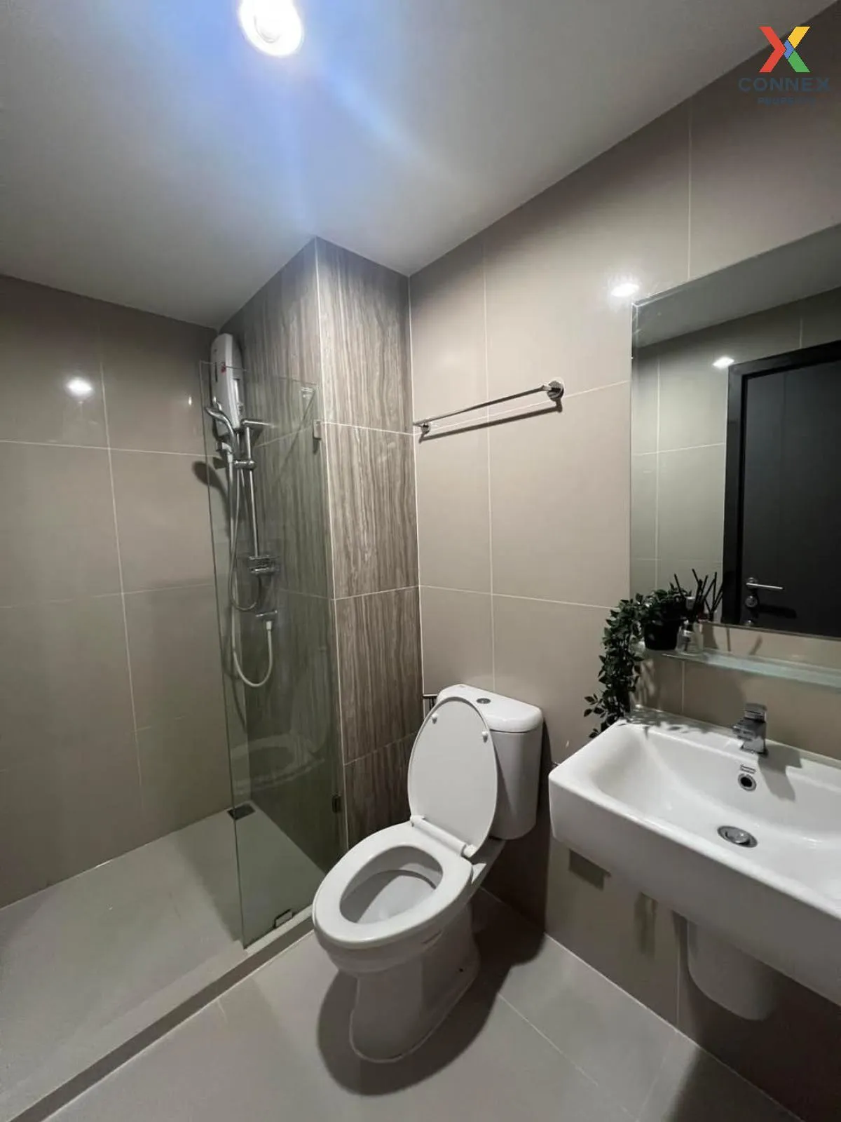 For Rent Condo , ASHER Ratchada , Sam Saen Nok , Huai Khwang , Ba