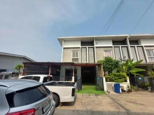 ขายทาวน์เฮ้าส์/ทาวน์โฮม  พรีซีโอ พลัสวัน อมตะนคร-หนองตำลึง ห้องมุม หน้ากว้าง หนองตำลึง พานทอง ชลบุรี CX-119730