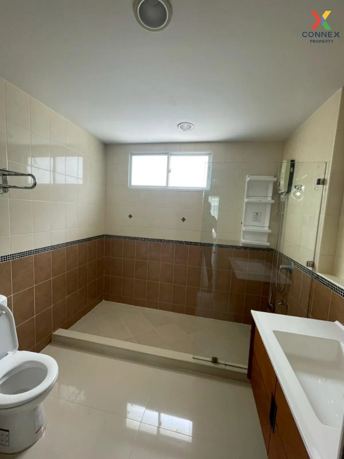 For Sale Townhouse/Townhome  , Baan Klang Muang S - Sense Srinakh