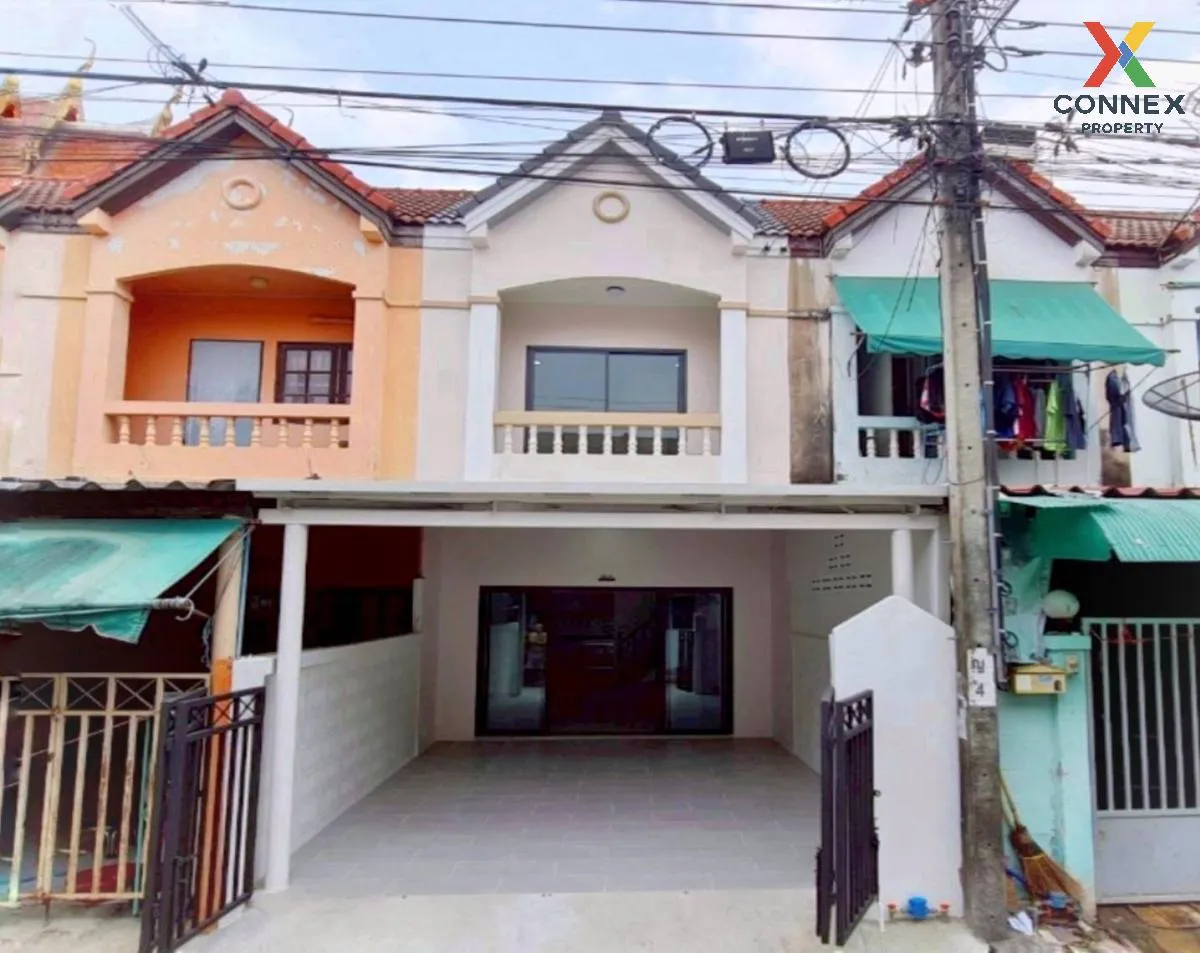 For Sale Townhouse/Townhome  , Chanaporn Place , newly renovated  1