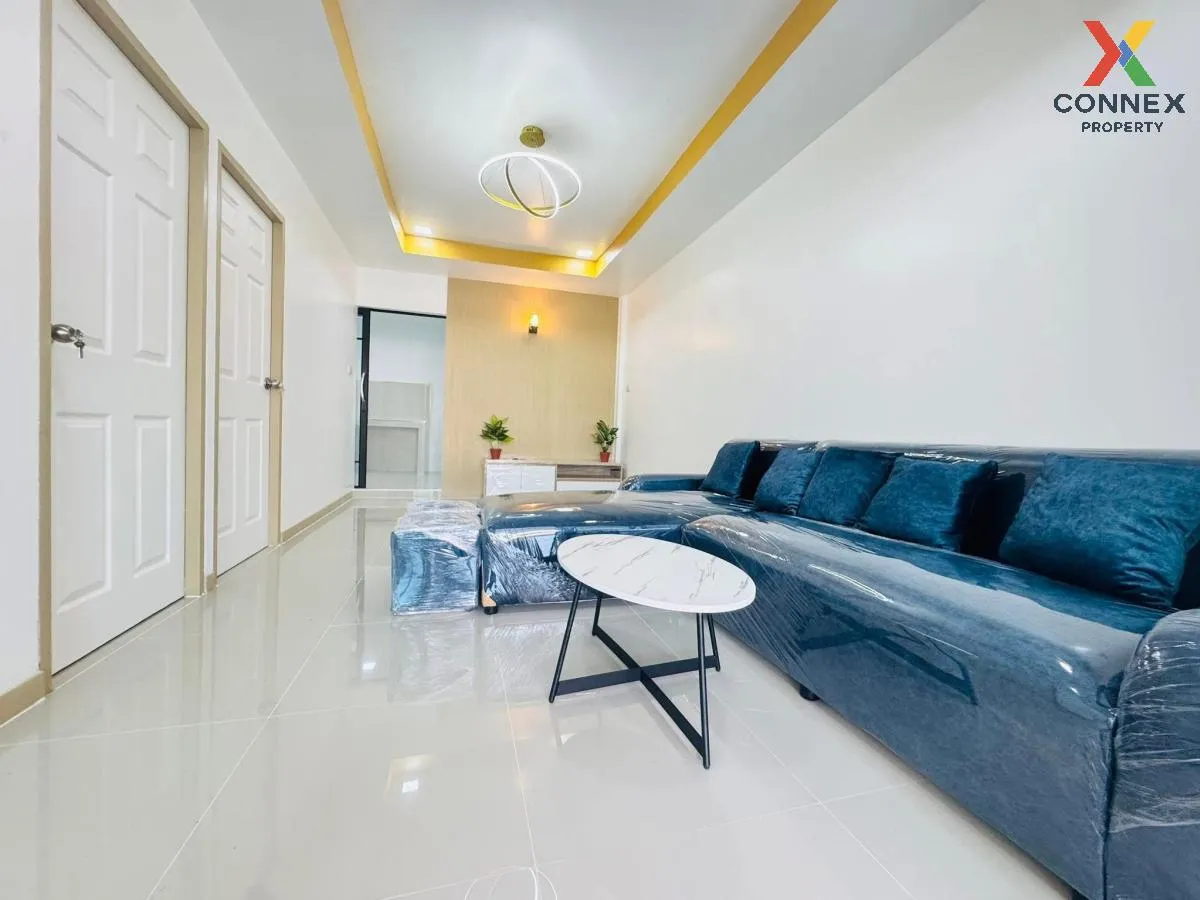 For Sale Townhouse/Townhome  , Baan Tawan Ngam , newly renovated 