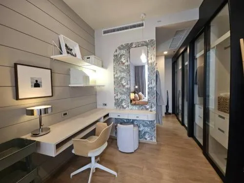 For Sale Condo , Noble Around Sukhumvit 33 , newly renovated , BTS-Phrom Phong , Khlong Tan Nuea , Watthana , Bangkok , CX-120181