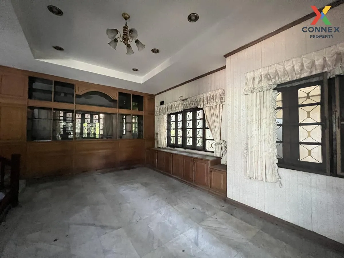 For Sale House , Sivalee Rangsit 1 , Pracha Thipat , Thanyaburi ,