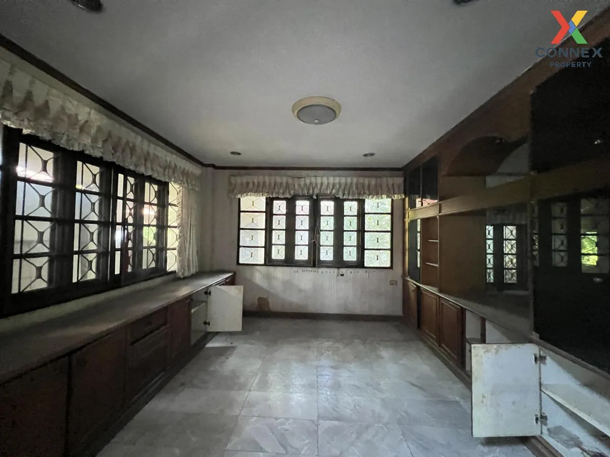 For Sale House , Sivalee Rangsit 1 , Pracha Thipat , Thanyaburi ,