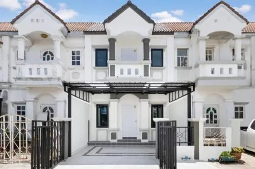 For Sale Townhouse/Townhome  , Wiroj Ville Bangbuathong (Baan Kluay-Sainoi) , newly renovated , MRT-Khong Bang Phai , Phimonrat , Bang Bua Thong , Nonthaburi , CX-120495
