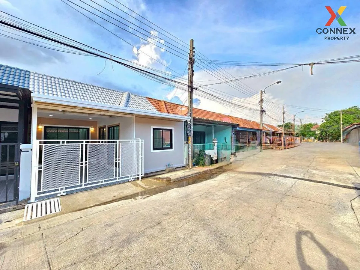 For Sale Townhouse/Townhome  , Baan Buathong 4 Baan Kluay-Sai Noi 2